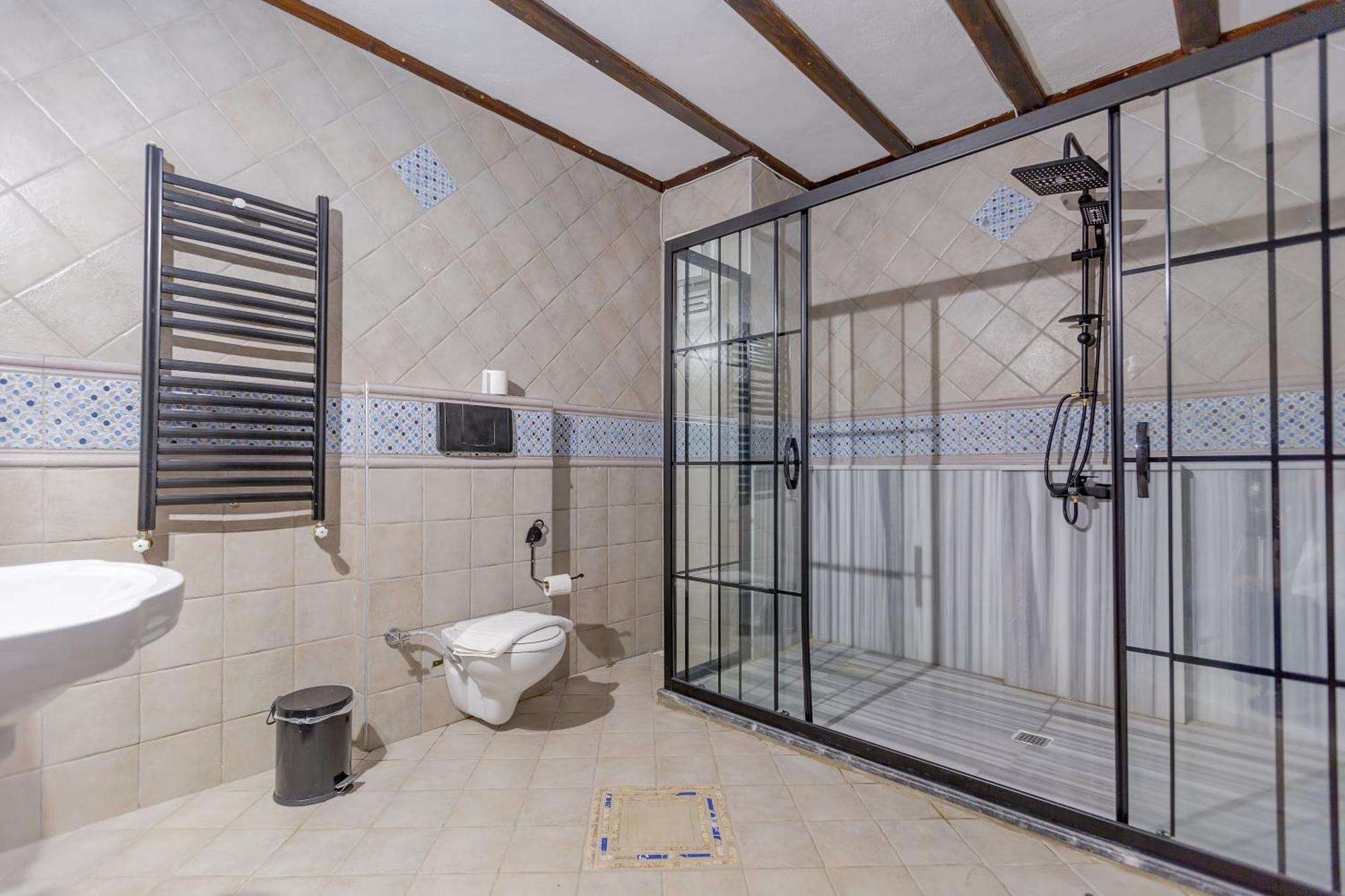 Papazlikhan Hotel ألتينولوك الغرفة الصورة